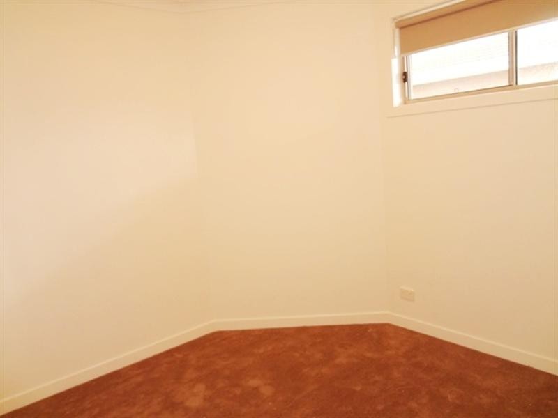 1/19 Young Street, Epping VIC 3076