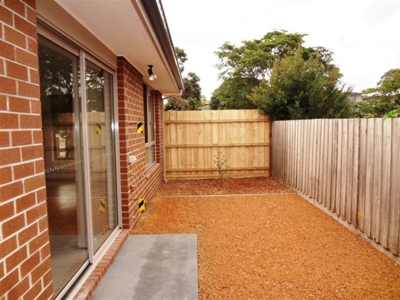 1/19 Young Street, Epping VIC 3076