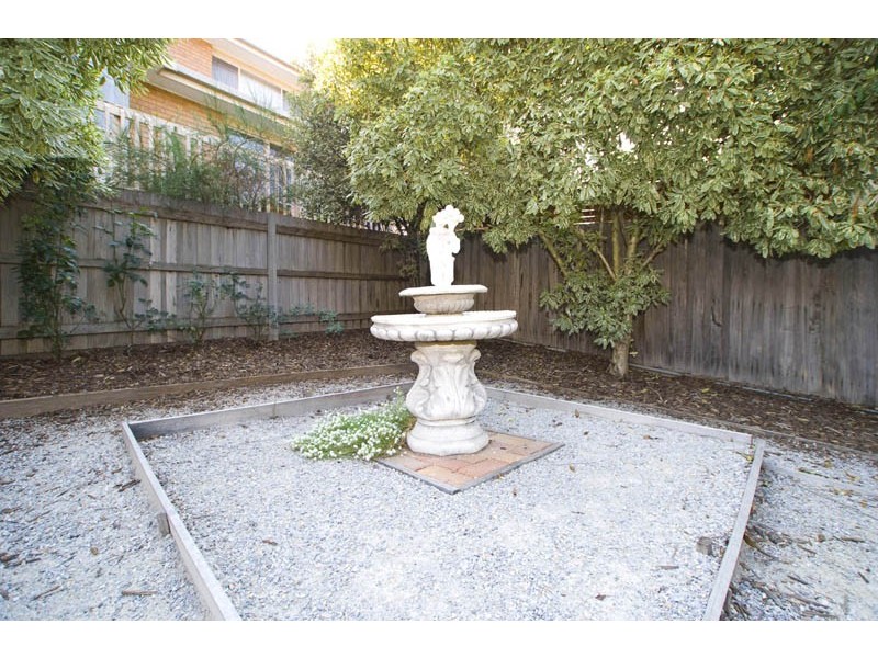 31 Longwood Drive, Epping VIC 3076