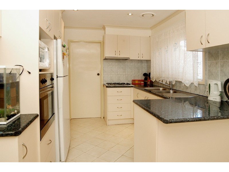 15 Cleveland Street, Thomastown VIC 3074