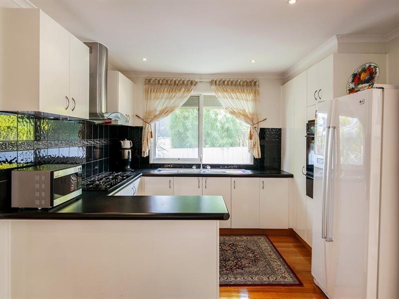 15 Brazil Court, Epping VIC 3076