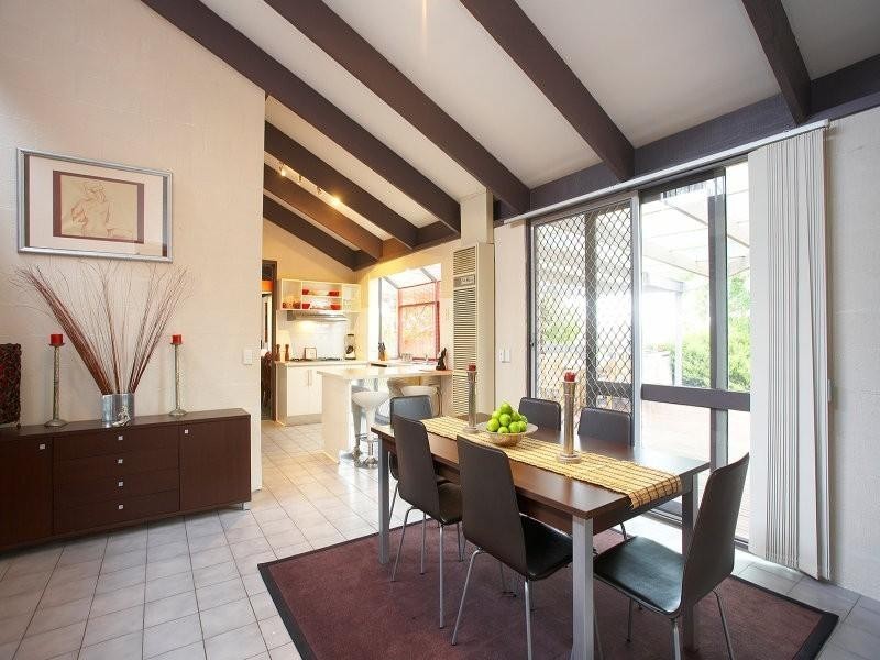 6 Glencoe Court, Epping VIC 3076