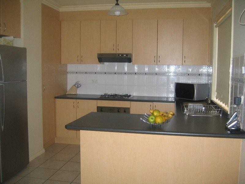 12 Trinity Way, South Morang VIC 3752