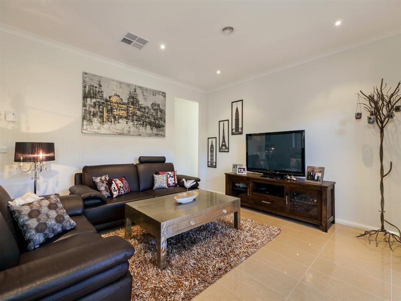 5 Oakwood Street, Mernda VIC 3754