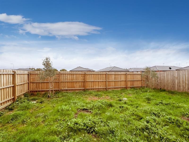 21 Mahon Road, Epping VIC 3076