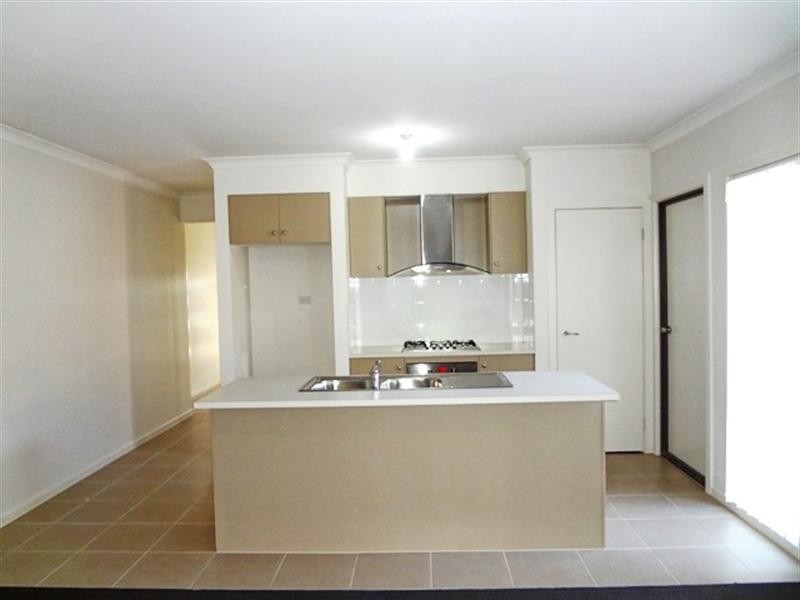 13 Joyfields Place, Wollert VIC 3750