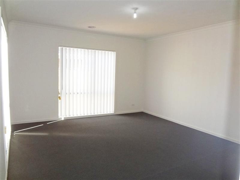 13 Joyfields Place, Wollert VIC 3750