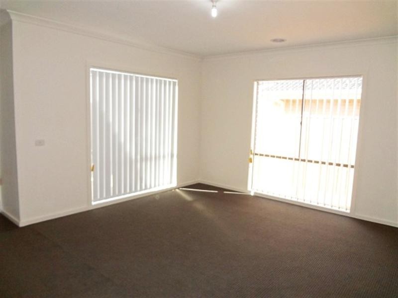 13 Joyfields Place, Wollert VIC 3750