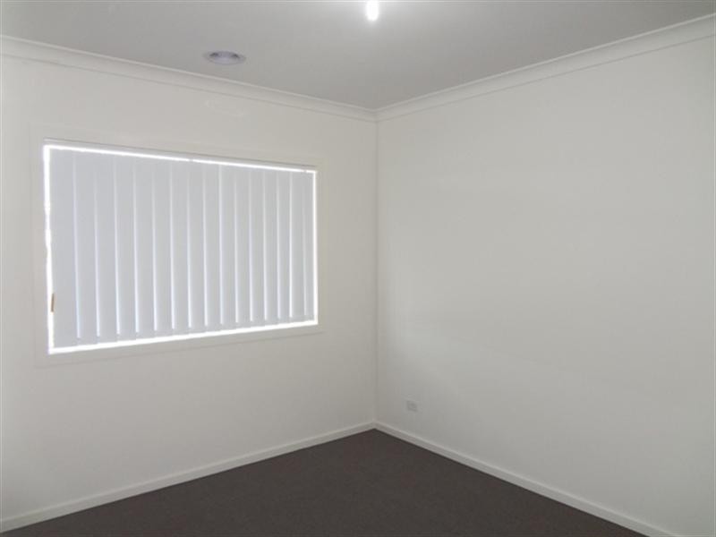 13 Joyfields Place, Wollert VIC 3750