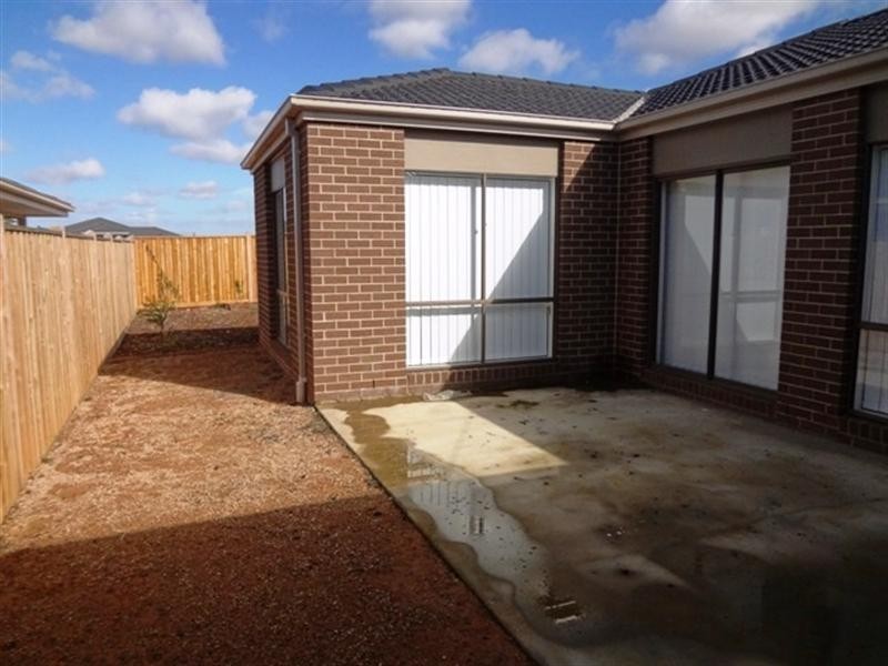 13 Joyfields Place, Wollert VIC 3750