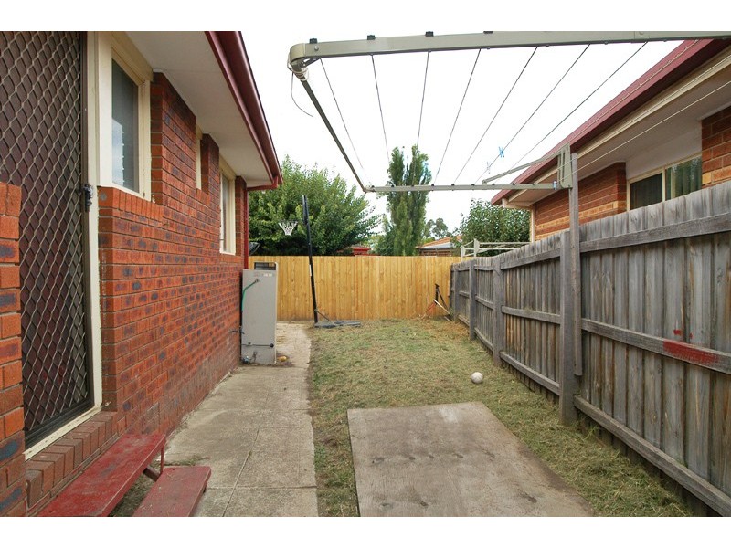 1 Radiata Court, Mill Park VIC 3082