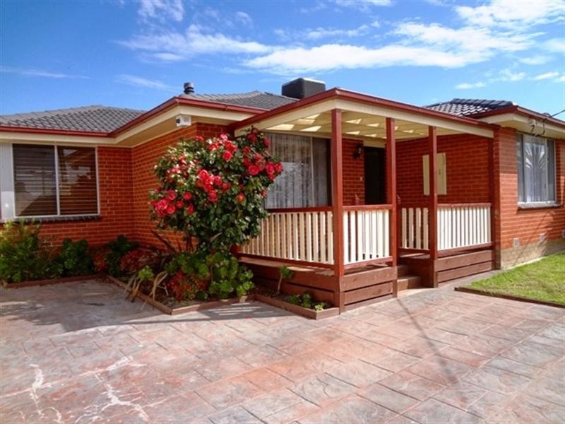13 Michael Street, Lalor VIC 3075