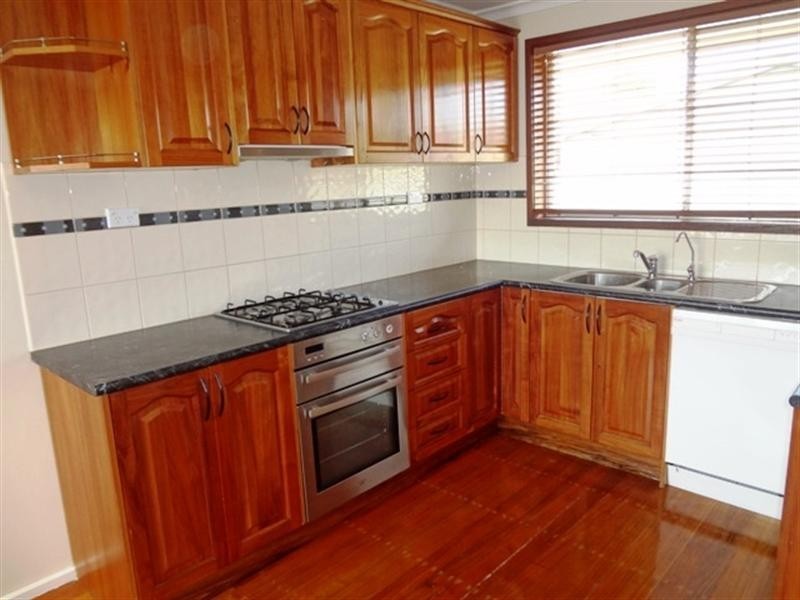 13 Michael Street, Lalor VIC 3075