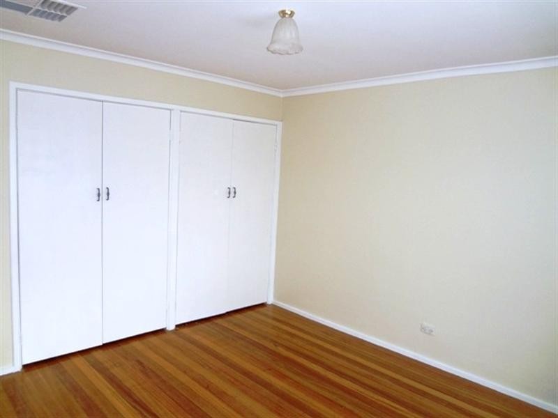 13 Michael Street, Lalor VIC 3075