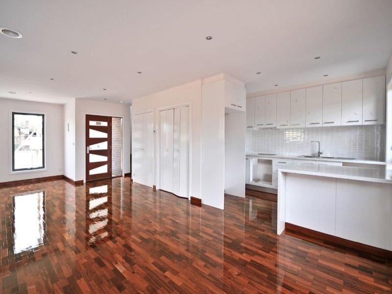 1, 3 and 4/2 Elm Street, Thomastown VIC 3074