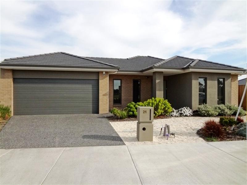 21 Crimson Crescent, Epping VIC 3076