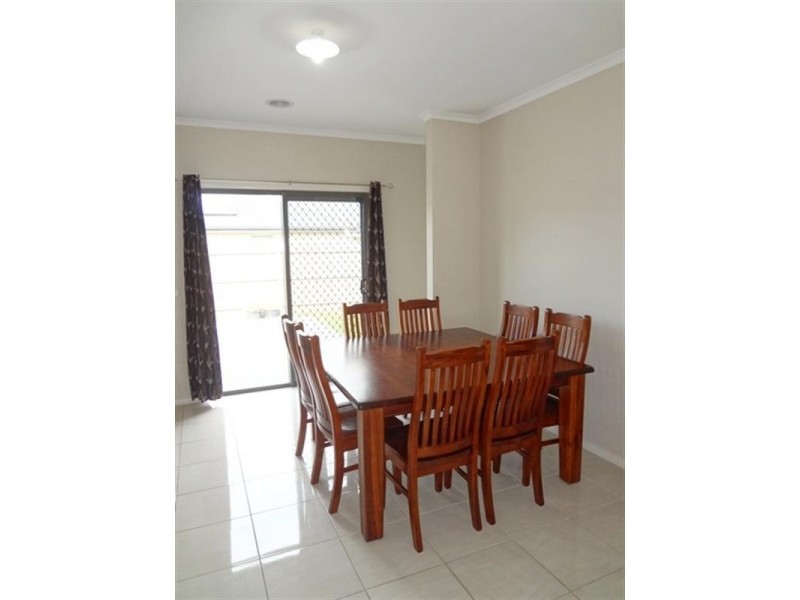 21 Crimson Crescent, Epping VIC 3076