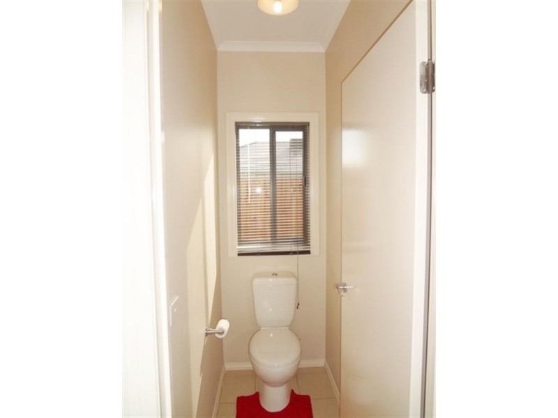 21 Crimson Crescent, Epping VIC 3076