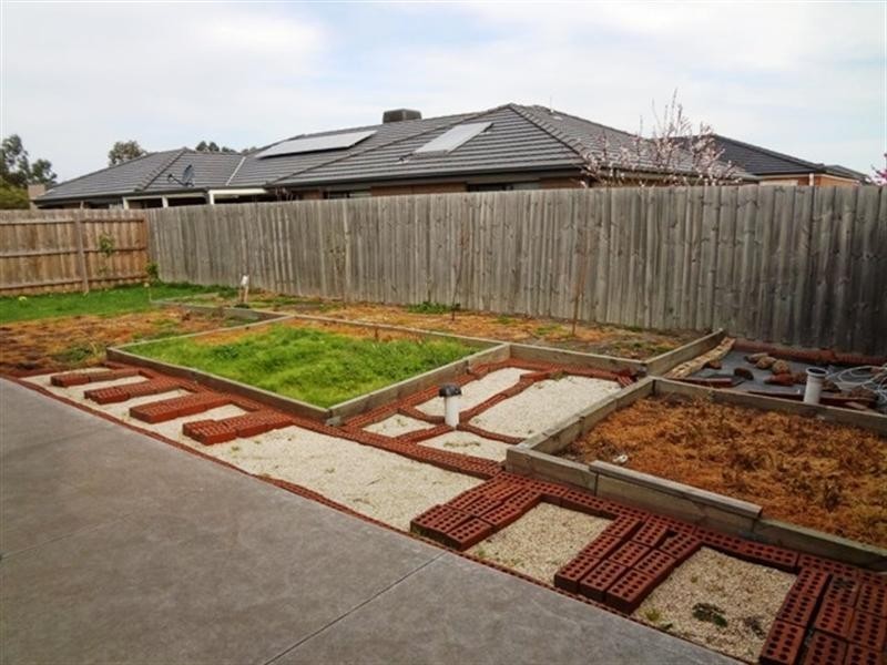 21 Crimson Crescent, Epping VIC 3076