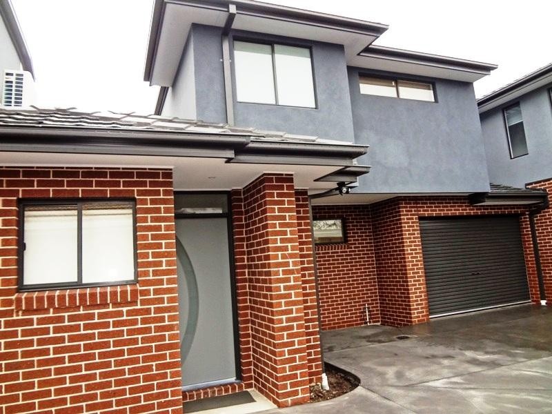 2/846 High Street, Epping VIC 3076