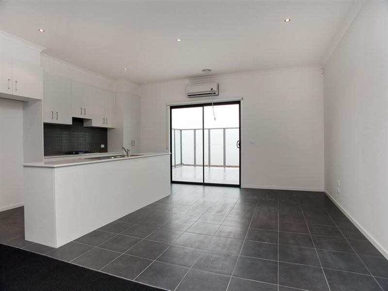 10/6 Maize Place, Mernda VIC 3754