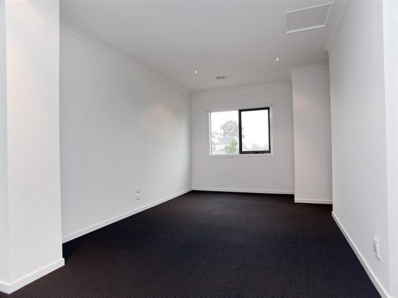 10/6 Maize Place, Mernda VIC 3754