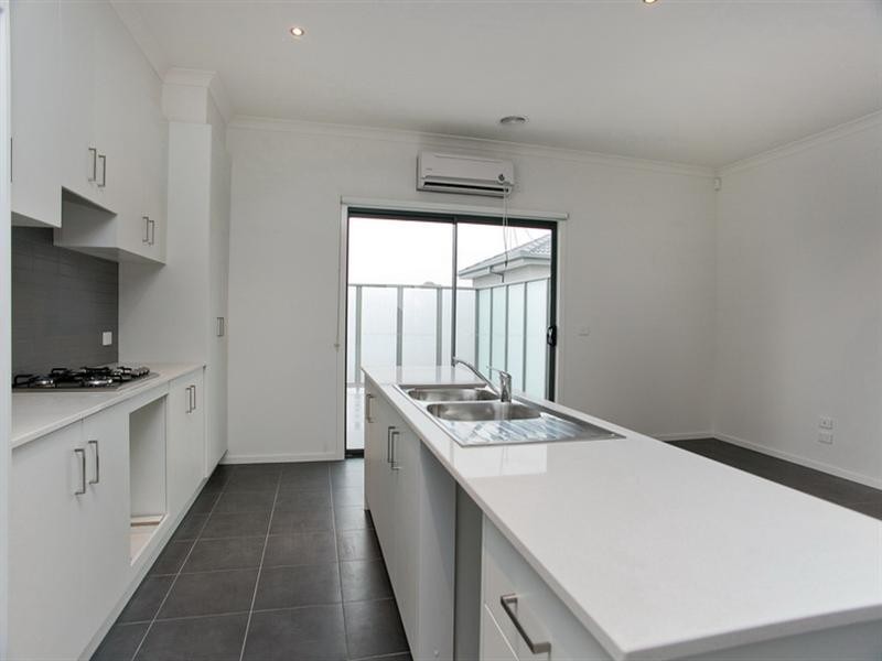 10/6 Maize Place, Mernda VIC 3754