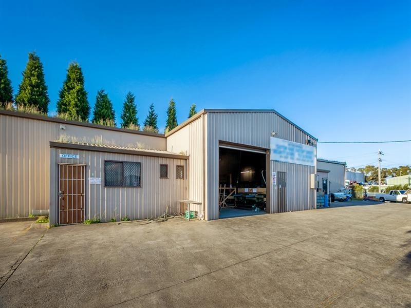 1, 2, 3/25 Fordson Road, Campbellfield VIC 3061