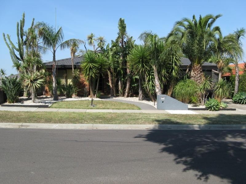 31 Azalea Avenue, Mill Park VIC 3082