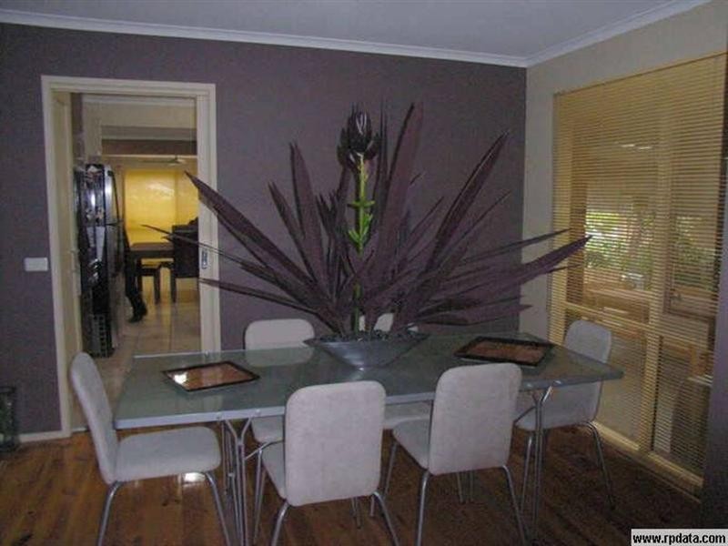 31 Azalea Avenue, Mill Park VIC 3082