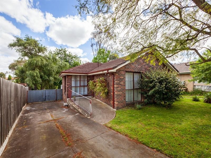 11 Winterton Close, Epping VIC 3076
