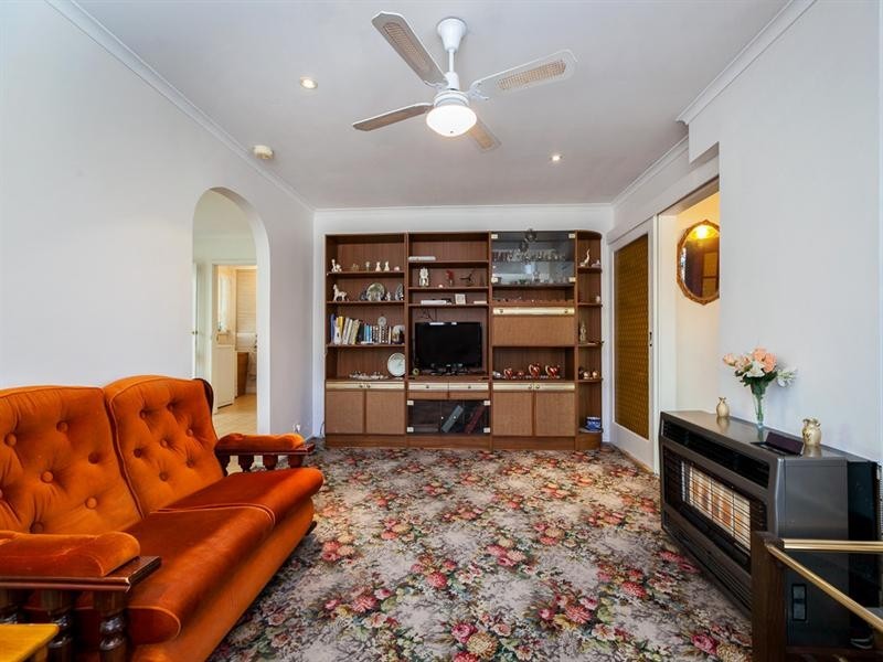 11 Winterton Close, Epping VIC 3076