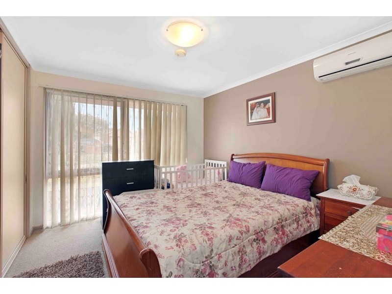 16 Lamina Avenue, Mill Park VIC 3082