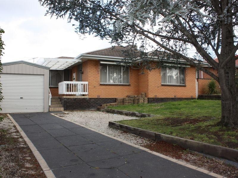 4 Erica Court, Bundoora VIC 3083