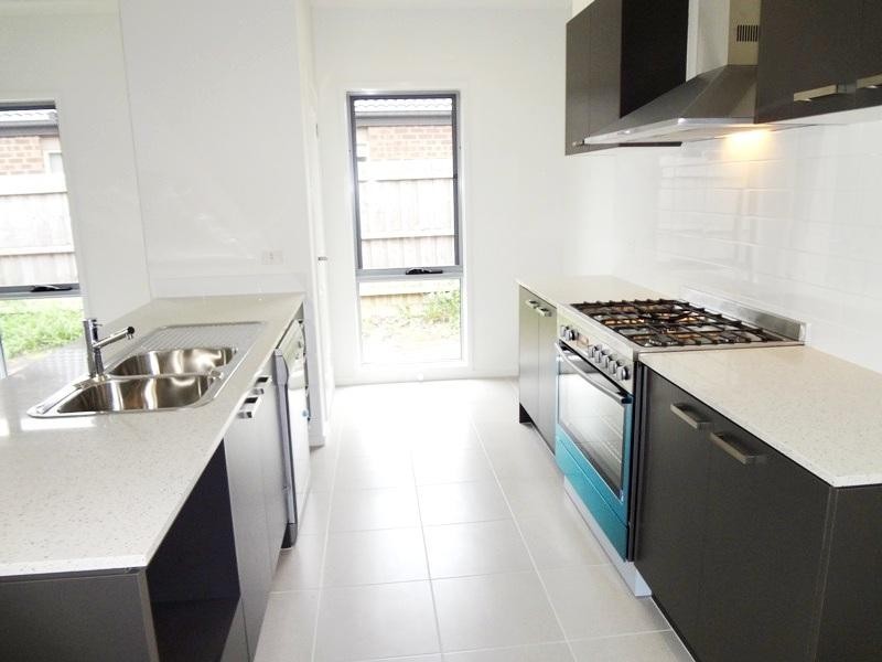 14 Trood Place, Epping VIC 3076