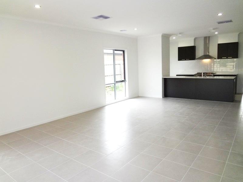 14 Trood Place, Epping VIC 3076