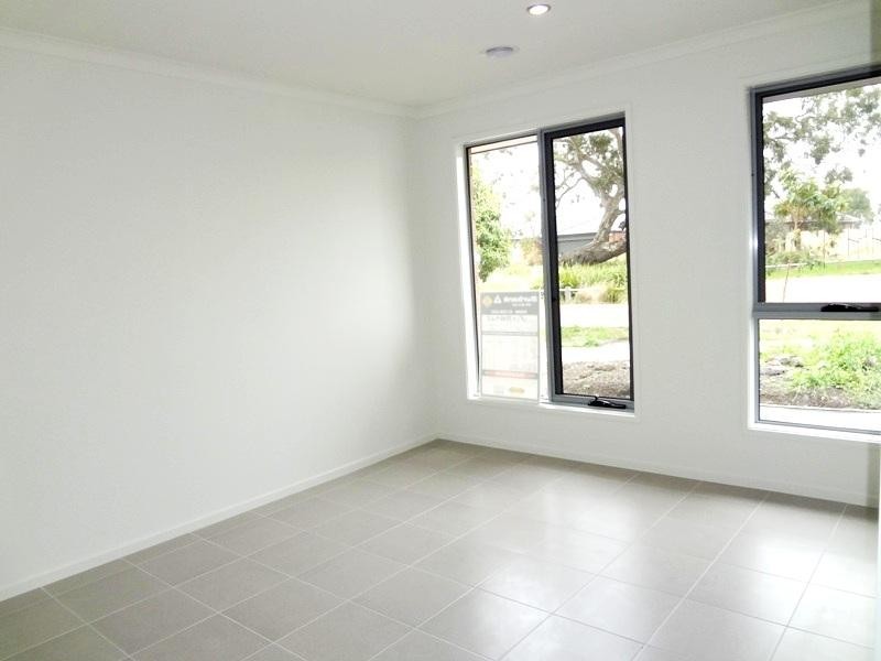 14 Trood Place, Epping VIC 3076