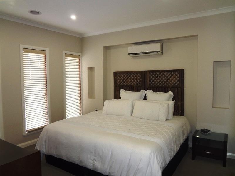 21 Coleridge Way, South Morang VIC 3752