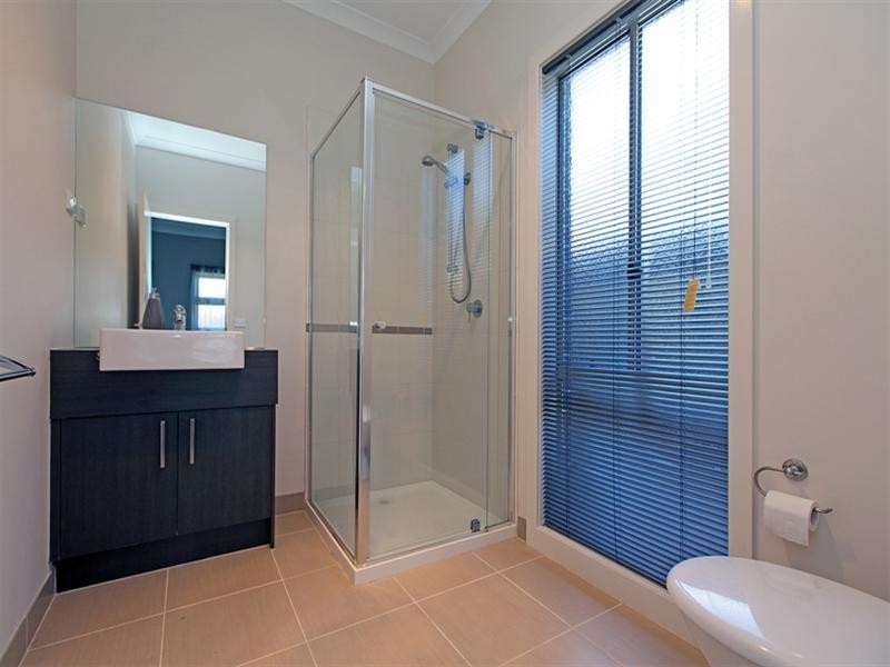 14 Chettam Street, Epping VIC 3076