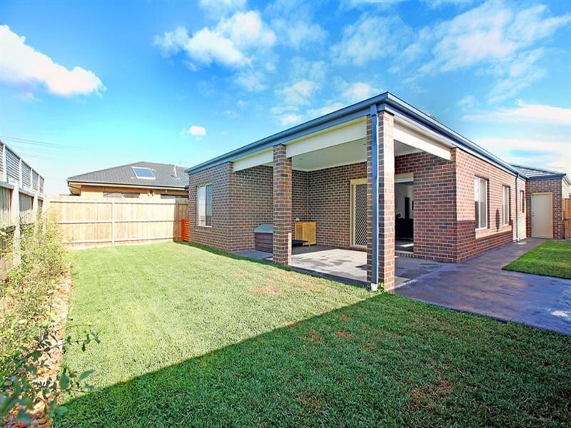 14 Chettam Street, Epping VIC 3076