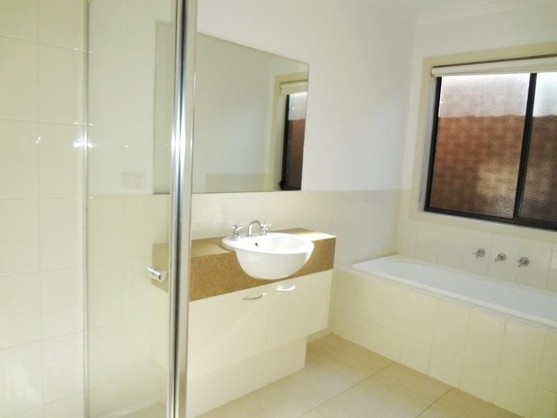 20 Creeds Farm Lane, Epping VIC 3076