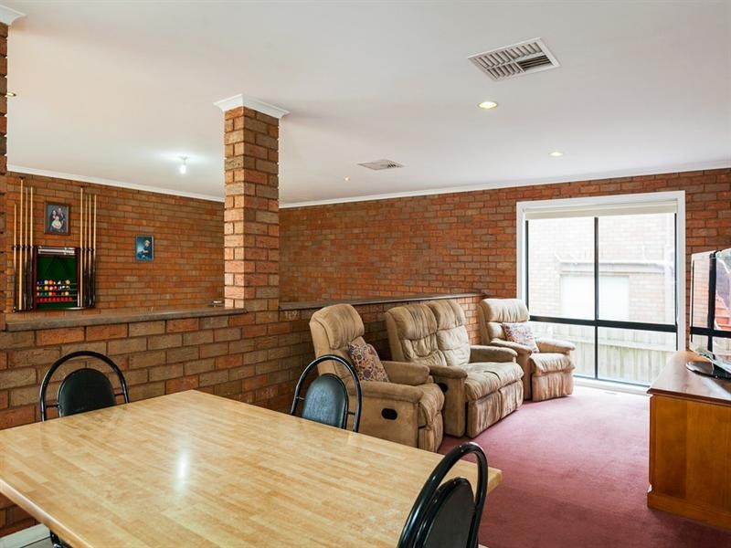 16 Globe Place, Epping VIC 3076