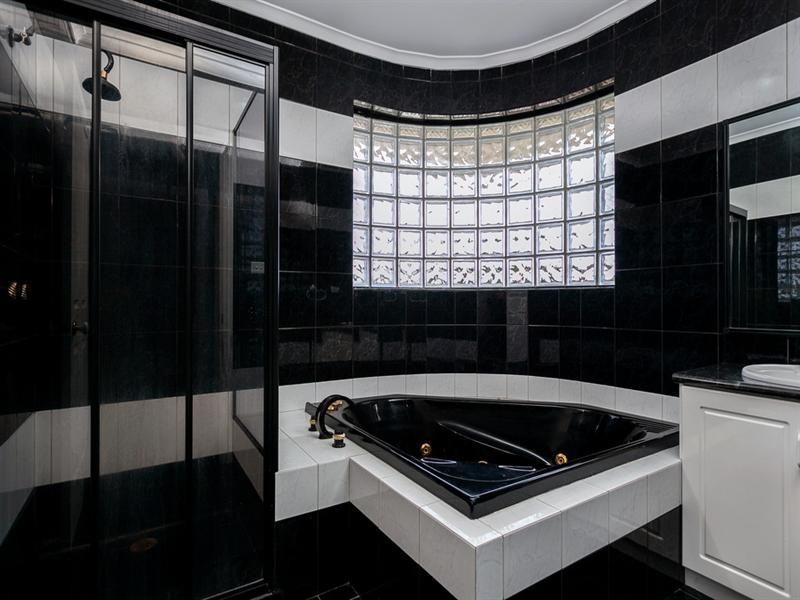 16 Globe Place, Epping VIC 3076