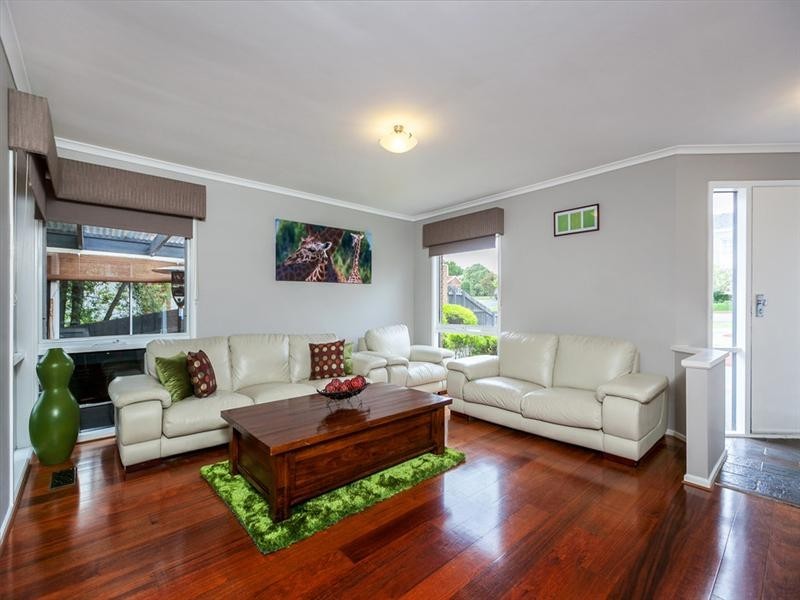 41 Stanley Jones Drive, South Morang VIC 3752