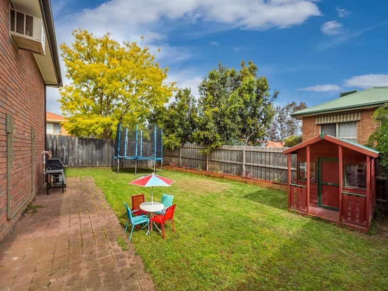 41 Stanley Jones Drive, South Morang VIC 3752