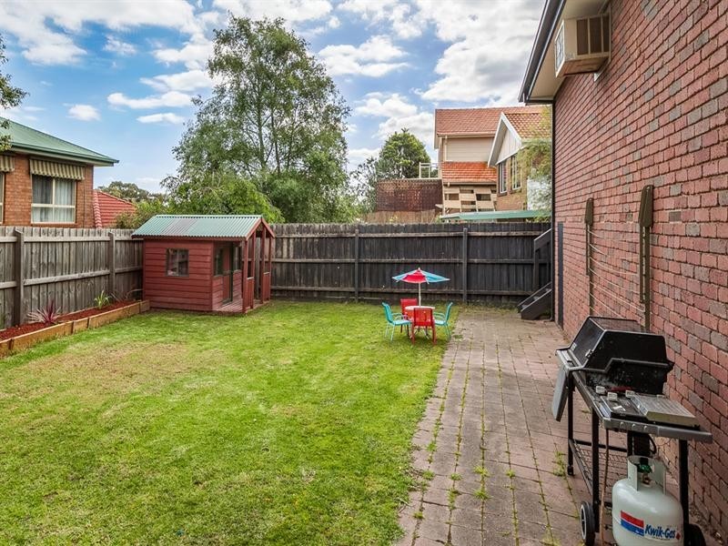 41 Stanley Jones Drive, South Morang VIC 3752