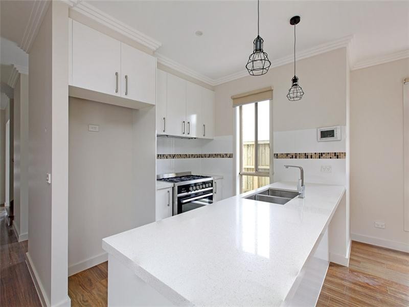 1 Lydgate Drive, Epping VIC 3076