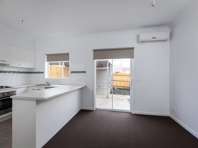 28 Oriano Street, Epping VIC 3076