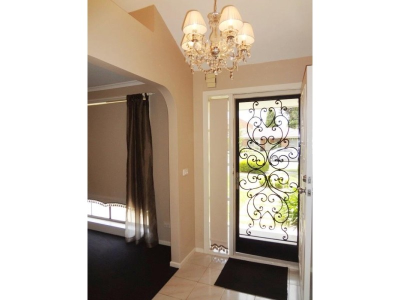 7 Lamina Avenue, Mill Park VIC 3082