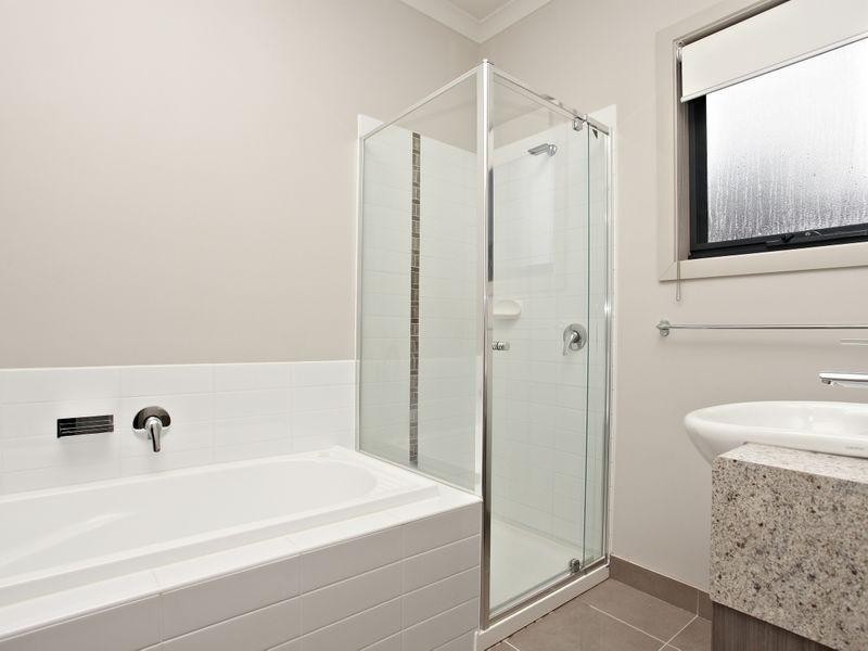 4/7 Browning Court, Watsonia VIC 3087